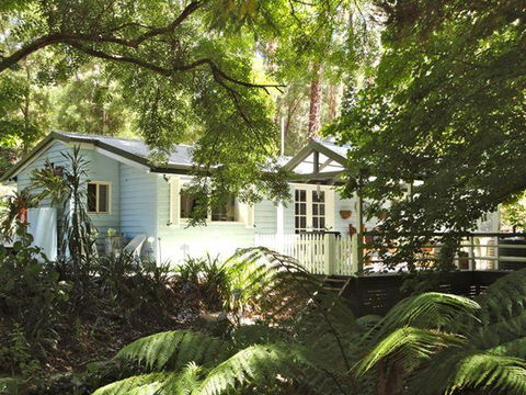 Aldgate Valley Bed And Breakfast - Australian Directory 1