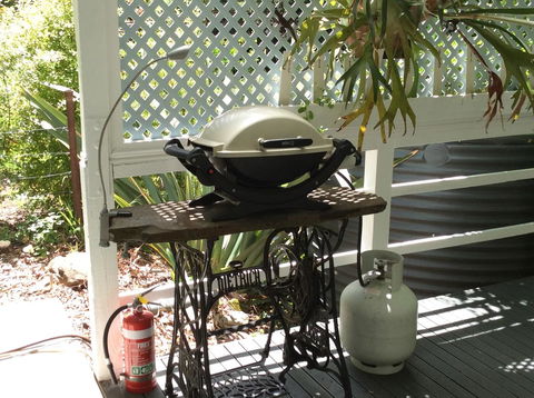 Aldgate Valley Bed And Breakfast - Australian Directory 26