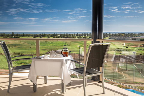 Lady Bay Hotel - Australian Directory 1