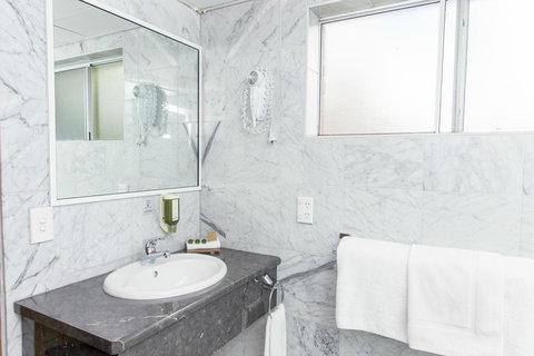 Bathurst Motor Inn - Australian Directory 20