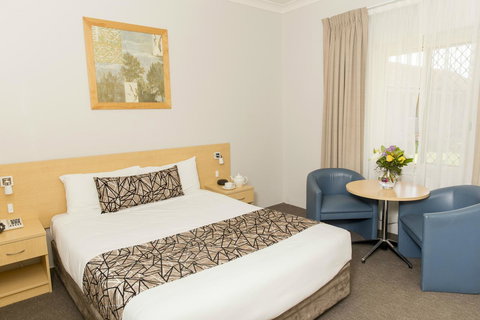 Bathurst Motor Inn - Australian Directory 3