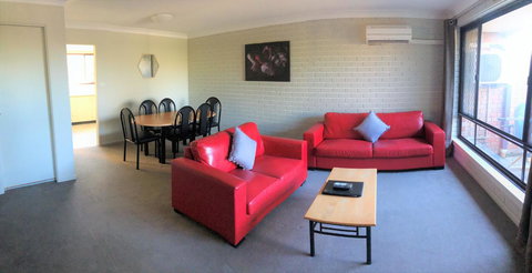 Bathurst Motor Inn - Australian Directory 4