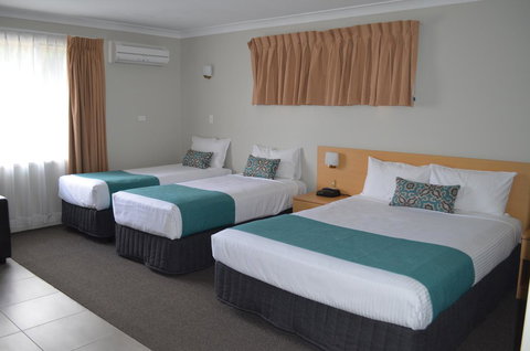 Bathurst Motor Inn - Australian Directory 8