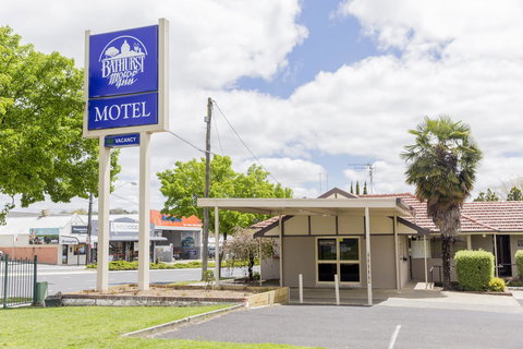 Bathurst Motor Inn - Australian Directory 6