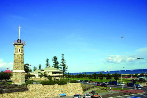 Semaphore Blue Apartments - Australian Directory 20