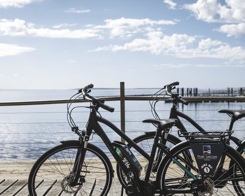 Port Lincoln Hotel - Australian Directory 23