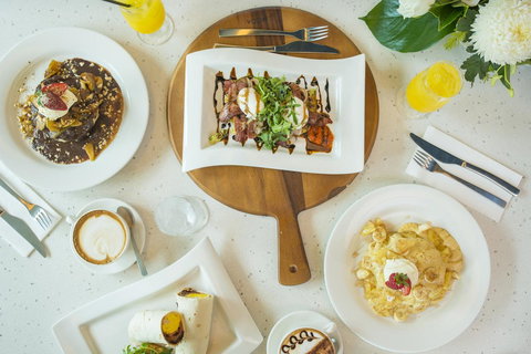 Port Lincoln Hotel - Australian Directory 28