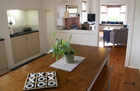 Grace Cottage - Australian Directory 7