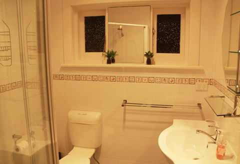 Grace Cottage - Australian Directory 14