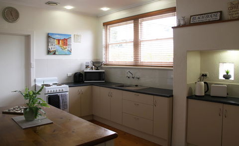Grace Cottage - Australian Directory 6