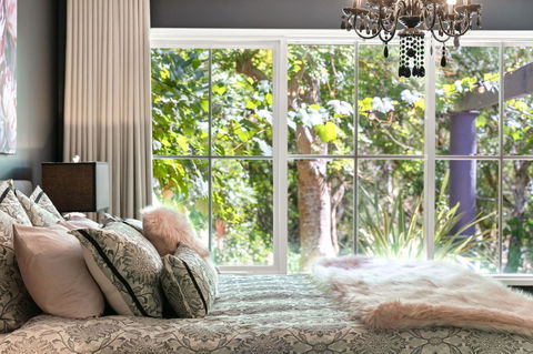 Adelaide Hills Retreats - Australian Directory 35