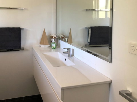 Beachview - Australian Directory 22