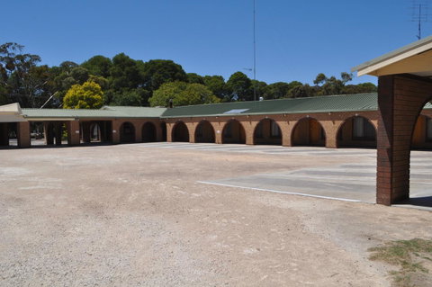 Keith Motor Inn - Australian Directory 14
