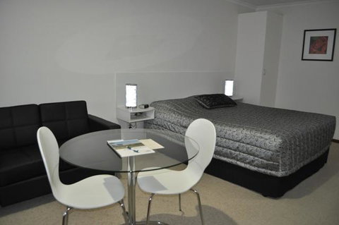 Keith Motor Inn - Australian Directory 11