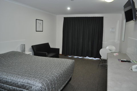 Keith Motor Inn - Australian Directory 15