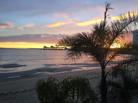 Hilton Beachfront Motel - Australian Directory 28