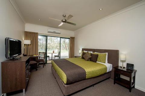 Clare Country Club - Australian Directory 4