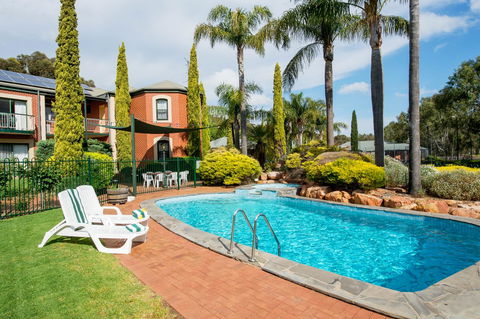 Clare Country Club - Australian Directory 8