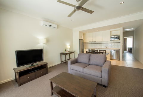 Clare Country Club - Australian Directory 13