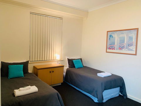 The Bluff Resort Apartments - Australian Directory 5