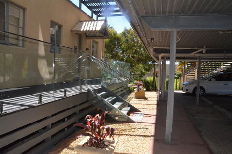 The Bluff Resort Apartments - Australian Directory 21
