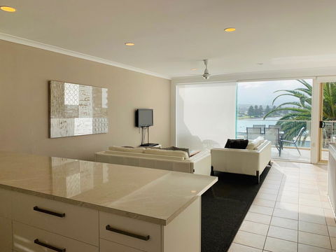 The Bluff Resort Apartments - Australian Directory 4