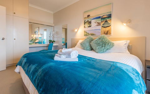 The Bluff Resort Apartments - Australian Directory 31
