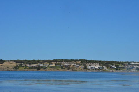 The Bluff Resort Apartments - Australian Directory 22
