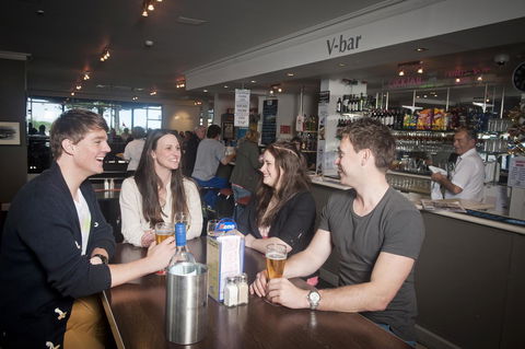 Nightcap At Hotel Victor - Australian Directory 30