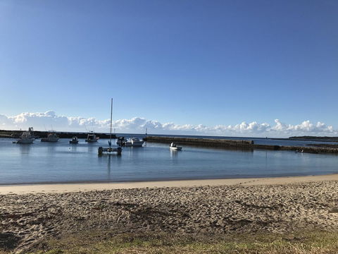 Pelicans Rest Shellharbour - Australian Directory 14