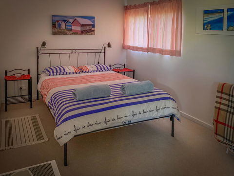 Seascape - Australian Directory 9