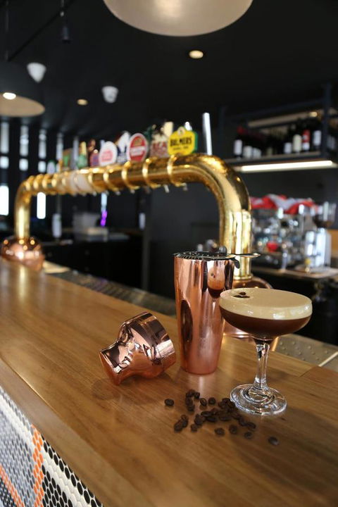 Barossa Weintal Hotel - Australian Directory 27