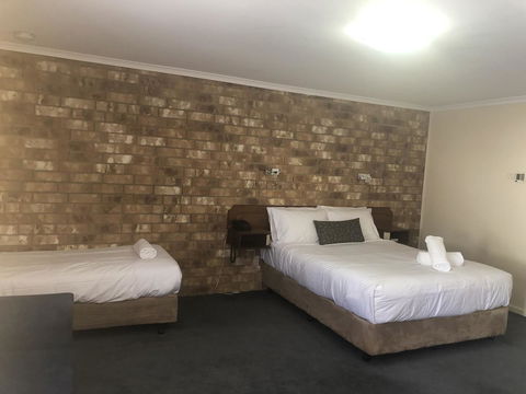 Clare Central - Australian Directory 3