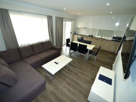 Echo Holiday Parks - Waikerie - Australian Directory 15