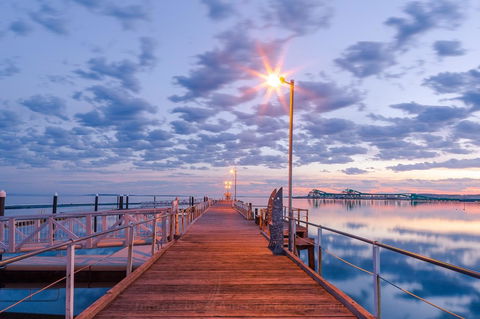 Limani Motel - Australian Directory 12