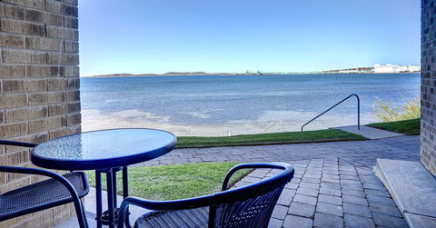 Limani Motel - Australian Directory 7