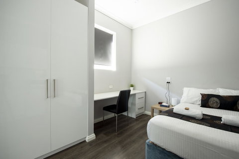 City Centre Motel Hotel - Australian Directory 14
