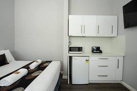 City Centre Motel Hotel - Australian Directory 15