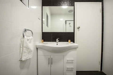 City Centre Motel Hotel - Australian Directory 22