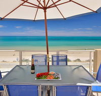 Adelaide Luxury Beach House - Australian Directory