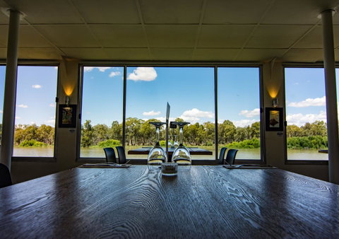 Murray River Queen - Australian Directory 13
