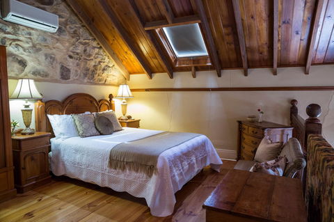 Clare Valley Heritage Retreat - Australian Directory 6