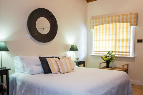 Clare Valley Heritage Retreat - Australian Directory 11