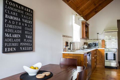 Clare Valley Heritage Retreat - Australian Directory 4