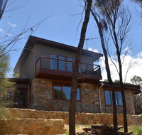 Of Stone and Wood Guesthouse - Australian Directory