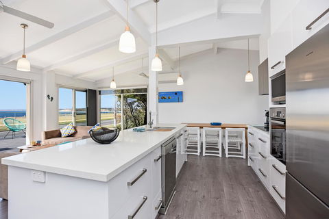 Sorrento - Aldinga Beach - Australian Directory 8
