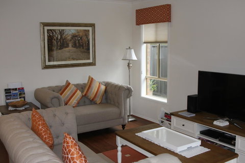 C And C Tanunda - Australian Directory 13