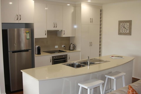 C And C Tanunda - Australian Directory 2