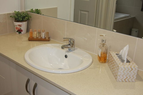 C And C Tanunda - Australian Directory 15