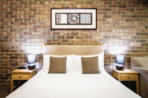 The Lodge By Manna - Australian Directory 5